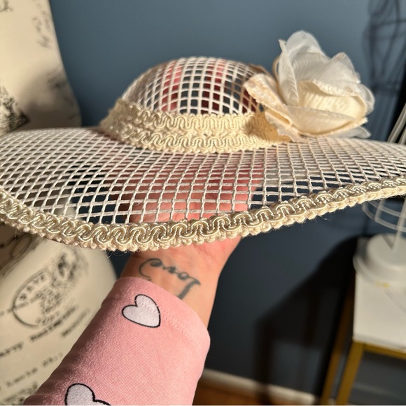 Whittall & javits mesh proper tea hat - Picture 2 of 15